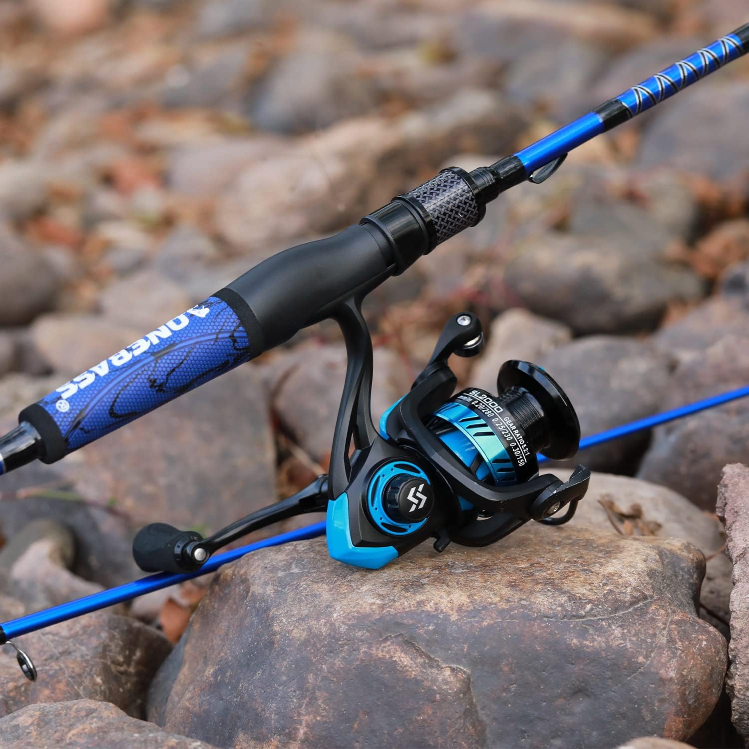 Color Blue One Bass Fishing Rod and Reel Combo, IM7 Graphite  Blank Baitcasting Combo, Spinning Rod with SuperPolymer Handle